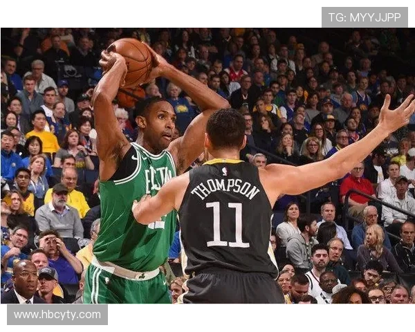 湖人勇士对决激烈上演 西部强强对话谁能笑到最后